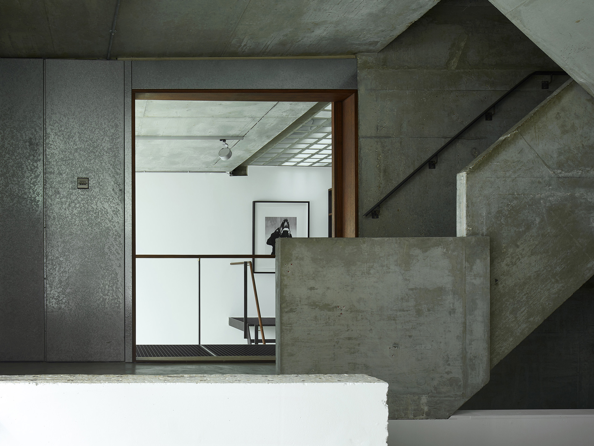 Paul Riddle Photographer &middot Private Library London UK